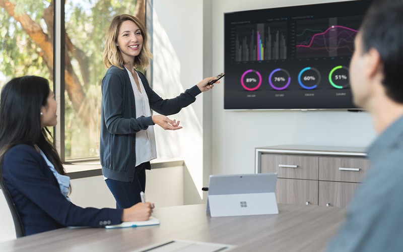 input-page-lifestyle-image-q124-kensington-trackball-image