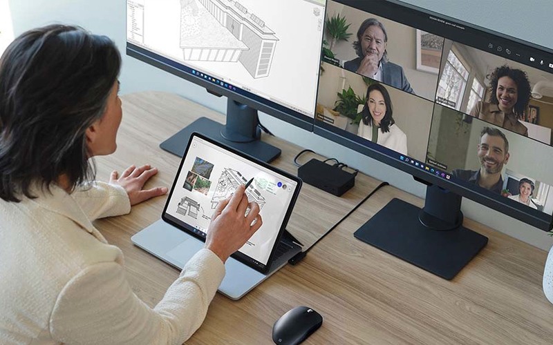 A 14.4” display you can see and feel A 14.4” display you can see and feel